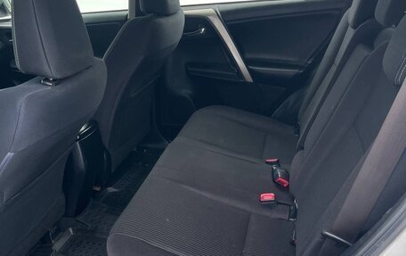 Toyota RAV4, 2015 год, 1 725 000 рублей, 15 фотография