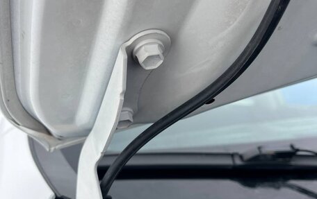 Toyota RAV4, 2015 год, 1 725 000 рублей, 24 фотография