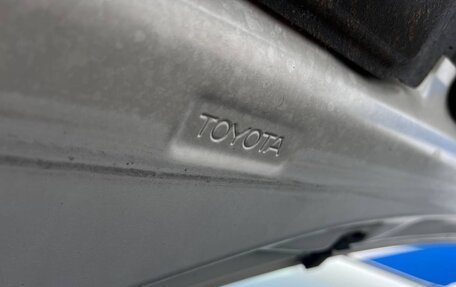 Toyota RAV4, 2015 год, 1 725 000 рублей, 26 фотография