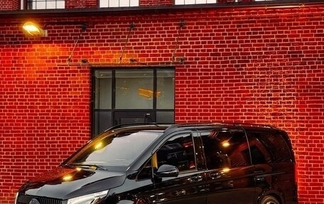 Mercedes-Benz V-Класс, 2021 год, 6 780 000 рублей, 4 фотография