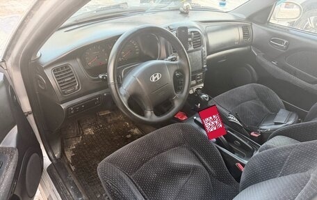 Hyundai Sonata IV рестайлинг, 2005 год, 360 000 рублей, 5 фотография