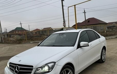 Mercedes-Benz C-Класс, 2012 год, 1 200 000 рублей, 1 фотография