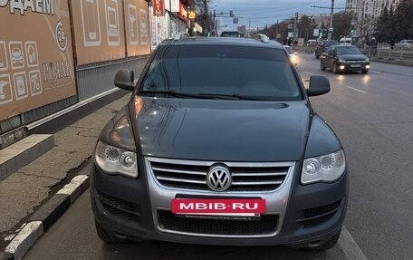Volkswagen Touareg III, 2007 год, 1 050 000 рублей, 10 фотография