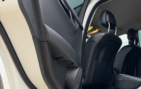 Mercedes-Benz C-Класс, 2012 год, 1 200 000 рублей, 14 фотография