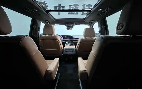 Cadillac Escalade V, 2022 год, 8 499 000 рублей, 14 фотография