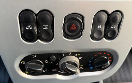 Renault Sandero I, 2012 год, 599 990 рублей, 25 фотография