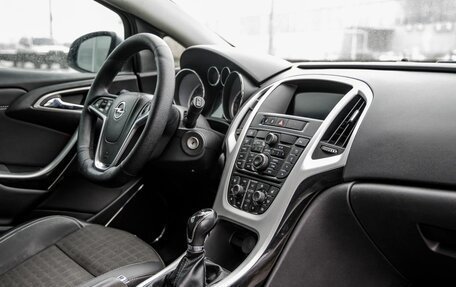 Opel Astra J, 2012 год, 788 000 рублей, 31 фотография