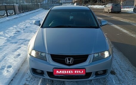 Honda Accord VII рестайлинг, 2003 год, 730 000 рублей, 1 фотография