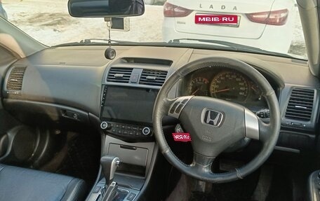 Honda Accord VII рестайлинг, 2003 год, 730 000 рублей, 10 фотография