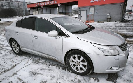 Toyota Avensis III рестайлинг, 2011 год, 1 050 000 рублей, 3 фотография