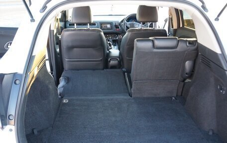 Honda Vezel, 2014 год, 1 500 000 рублей, 18 фотография