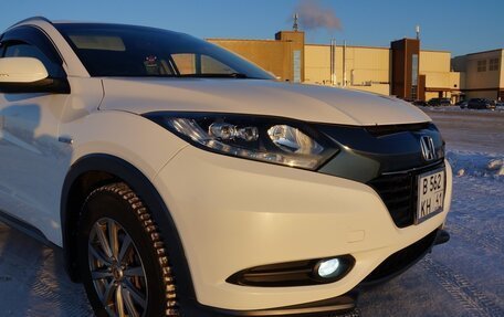 Honda Vezel, 2014 год, 1 500 000 рублей, 6 фотография