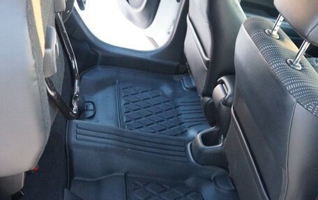 Honda Vezel, 2014 год, 1 500 000 рублей, 14 фотография