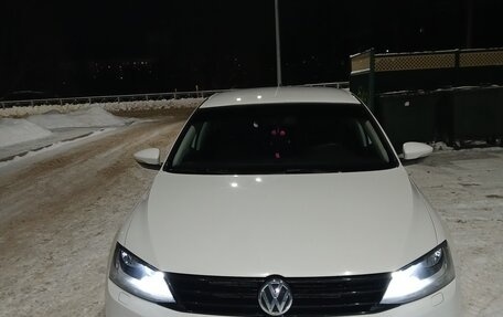 Volkswagen Jetta VI, 2015 год, 1 200 000 рублей, 3 фотография