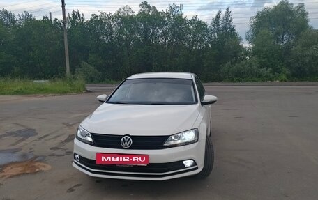 Volkswagen Jetta VI, 2015 год, 1 200 000 рублей, 7 фотография
