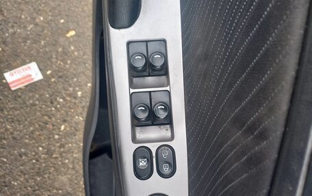 Hyundai Solaris II рестайлинг, 2015 год, 710 000 рублей, 2 фотография