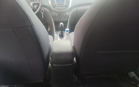 Hyundai Solaris II рестайлинг, 2015 год, 710 000 рублей, 5 фотография