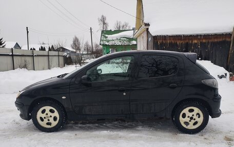 Peugeot 206, 2003 год, 210 000 рублей, 4 фотография