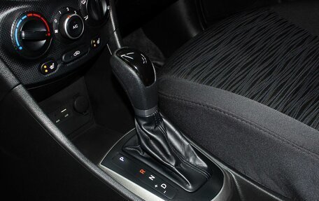 Hyundai Solaris II рестайлинг, 2015 год, 1 000 000 рублей, 19 фотография