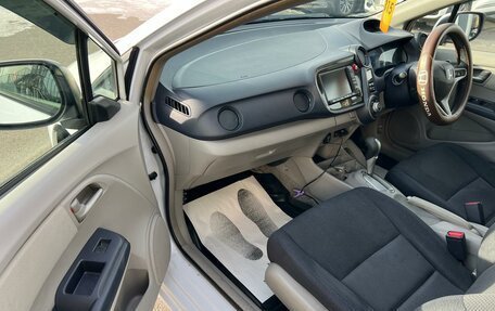 Honda Insight II рестайлинг, 2009 год, 879 000 рублей, 12 фотография