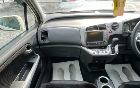 Honda Stream II, 2010 год, 1 499 000 рублей, 19 фотография