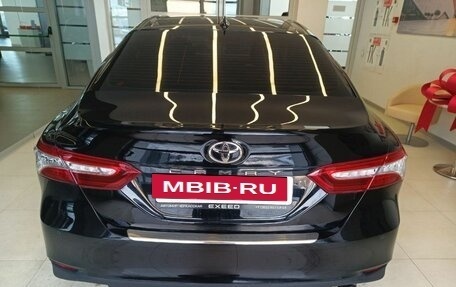 Toyota Camry, 2019 год, 3 010 000 рублей, 5 фотография