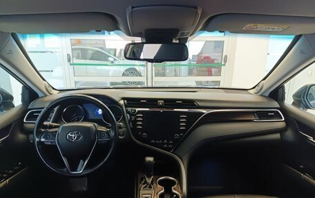 Toyota Camry, 2019 год, 3 010 000 рублей, 11 фотография