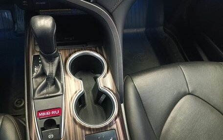 Toyota Camry, 2019 год, 3 010 000 рублей, 16 фотография