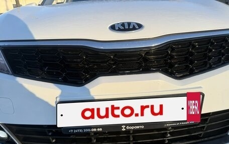 KIA Rio IV, 2020 год, 900 000 рублей, 6 фотография