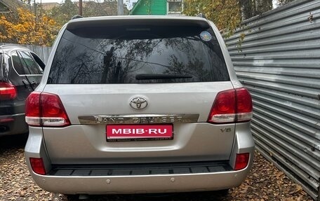 Toyota Land Cruiser 200, 2009 год, 2 650 000 рублей, 1 фотография