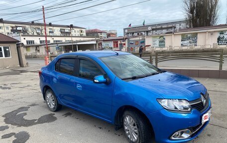 Renault Logan II, 2015 год, 520 000 рублей, 2 фотография