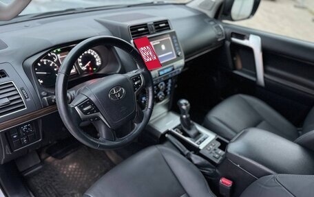 Toyota Land Cruiser Prado 150 рестайлинг 2, 2021 год, 7 500 000 рублей, 7 фотография