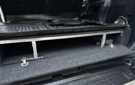 Toyota Land Cruiser Prado 150 рестайлинг 2, 2021 год, 7 500 000 рублей, 27 фотография