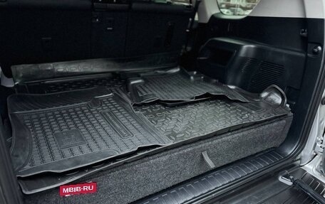 Toyota Land Cruiser Prado 150 рестайлинг 2, 2021 год, 7 500 000 рублей, 28 фотография