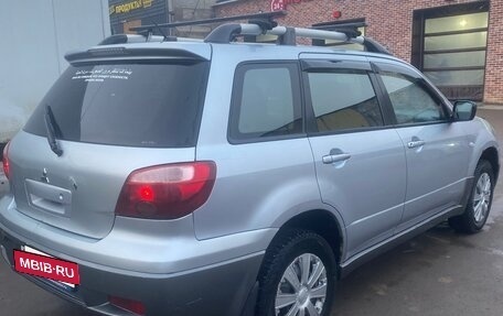 Mitsubishi Outlander III рестайлинг 3, 2008 год, 450 000 рублей, 3 фотография