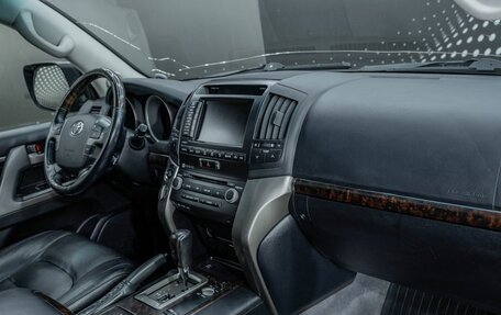 Toyota Land Cruiser 200, 2011 год, 2 943 000 рублей, 23 фотография