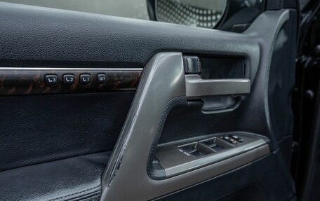 Toyota Land Cruiser 200, 2011 год, 2 943 000 рублей, 36 фотография