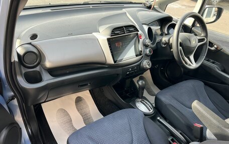 Honda Fit III, 2009 год, 799 000 рублей, 11 фотография