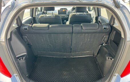 Honda Fit III, 2009 год, 799 000 рублей, 17 фотография