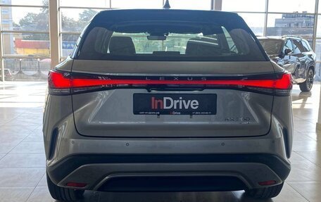Lexus RX IV рестайлинг, 2025 год, 7 899 000 рублей, 5 фотография