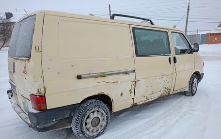 Volkswagen Transporter T3, 1991 год, 290 000 рублей, 2 фотография