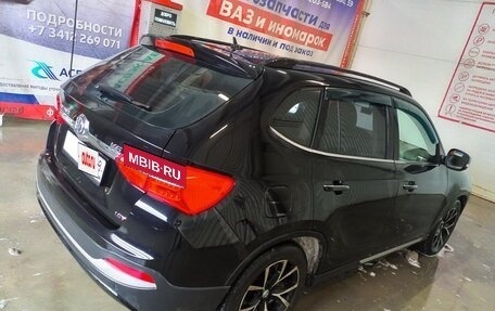 Brilliance V5 I рестайлинг, 2017 год, 1 100 000 рублей, 2 фотография