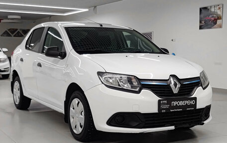 Renault Logan II, 2016 год, 726 000 рублей, 3 фотография