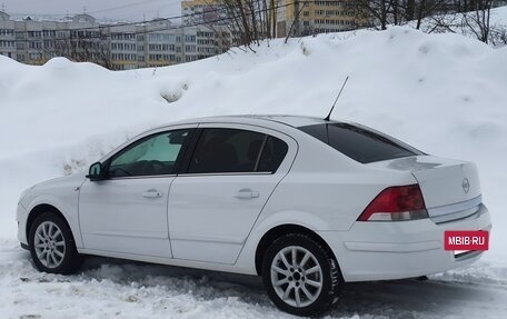 Opel Astra H, 2013 год, 455 000 рублей, 4 фотография