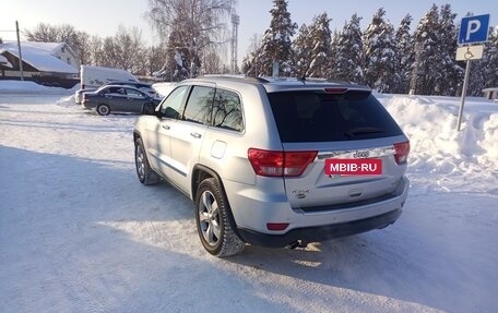 Jeep Grand Cherokee, 2012 год, 1 400 000 рублей, 12 фотография