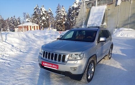Jeep Grand Cherokee, 2012 год, 1 400 000 рублей, 17 фотография