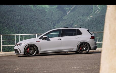 Volkswagen Golf GTI, 2021 год, 4 600 000 рублей, 4 фотография