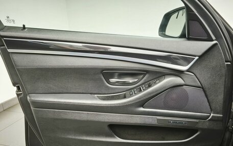 BMW 5 серия, 2014 год, 2 350 000 рублей, 11 фотография