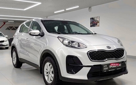 KIA Sportage IV рестайлинг, 2018 год, 2 149 000 рублей, 3 фотография