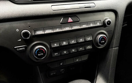 KIA Sportage IV рестайлинг, 2018 год, 2 149 000 рублей, 24 фотография